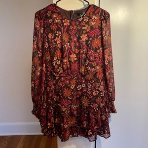 Bloomingdale’s AQUA brand floral dress. Size small. Never worn, tags still on.